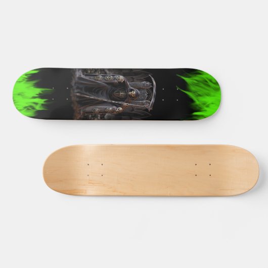 Grimmiger SensenmannSkateboard mit grünen Flammen Skateboard (Horizontal)