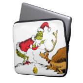Grinch bereitet Max den Rentier vor Laptopschutzhülle (Vorderseite Links)