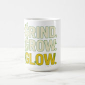 GRIND.GROW.GLOW.—Inspirational Botanical Typograph Kaffeetasse (Mittel)