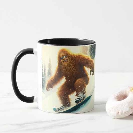 Grinning Bigfoot Sasquatch Snowboard Powder Tasse (Mit Donut)