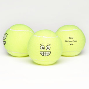 Grinsen mit offenen Augen Tennisbälle