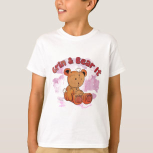 grinsen und tragen T-Shirt