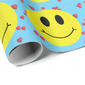 Grinsen von Gesichtern mit roten Herzen Geschenkpapier (Rolleneckpunkt)