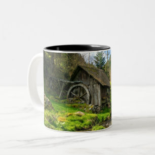 Grist Mill im Schwarzwald Zweifarbige Tasse