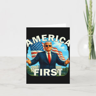 Gritty Bold Retro Politisches Slogan America First Karte