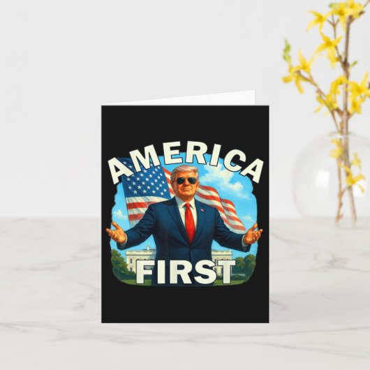Gritty Bold Retro Politisches Slogan America First Karte (Gelbe Blume)