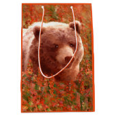Grizzly Bären Cub in Fireweed Painting Wildlife Ar Mittlere Geschenktüte (Vorderseite)
