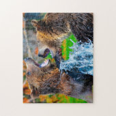 Grizzly Bären Wyoming. Puzzle (Vertikal)