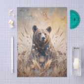 Grizzly Bear in Meadow Grass in Neutral Shades Seidenpapier (Handwerk)