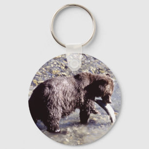 Grizzlybär, der einen Lachs isst Schlüsselanhänger