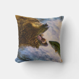 Grizzlybär Fangen Steelhead Lachskissen Kissen