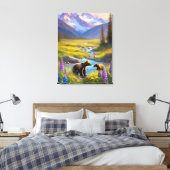 Grizzlybär Rocky Mountain Spring Meadow Lupins Leinwanddruck (Insitu (Schlafzimmer))