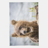 Grizzy Cubs suchen nach ihrer Mutter Geschirrtuch (Vertikal)