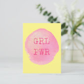 GRL PWR - Fett Gelb- und rosa Typografie Postkarte (Stehend Vorderseite)