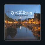 Groningen Netherlands Night Scene Kühlschrankmagne Magnet<br><div class="desc">Kühlschrank Magnete stellen sich eine dramatische Nachtszene in Groningen,  Niederlande vor.</div>