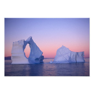 Grönland, Eisberg bei Sonnenuntergang. Fotodruck