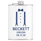 Groom Blue Bow Krawatte Flachmann (Vorderseite)