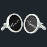 Groom Cufflinks Manschettenknöpfe<br><div class="desc">Sterling Silver Plated Kufflinks in schwarzer Farbe mit weißem Groom Text gezeigt. Passen Sie dieses Objekt an oder kaufen Sie,  wie es ist.</div>