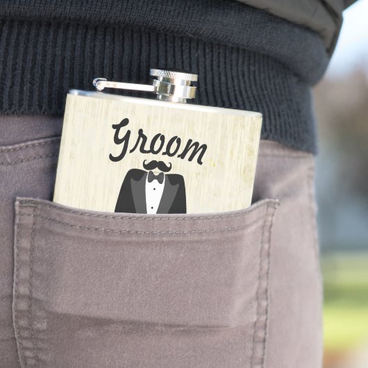 Groom Flask Tuxedo Krawatte Flachmann (Beispiel)