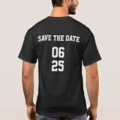 Groom Sports Style Passing Couple Save the Date T-Shirt (Rückseite)