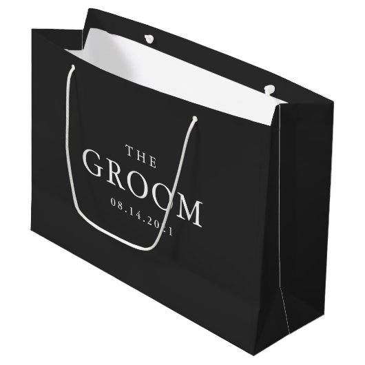 Groom Wedding Simple Classic Black and White Große Geschenktüte (Vorderseite Schrägansicht)