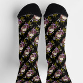 Grooms Lila Blumenbouquet auf Black Socken (Oben)