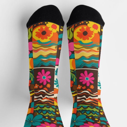 Groove Waves 70er Psychedelic Line Muster Socken (Oben)