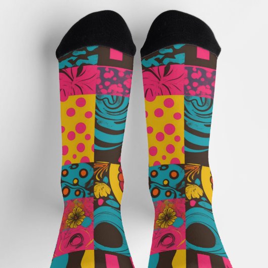 Groove Waves 70er Psychedelic Line Muster Socken (Oben)