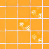 Groovige Orange Gänseblümchen-Blume Retro Blumenmu Fliese