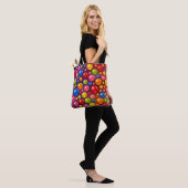 groovige Punkte  Tasche (Am Model)