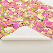 grooviges rosa Blumenmuster Sherpadecke (3/4)