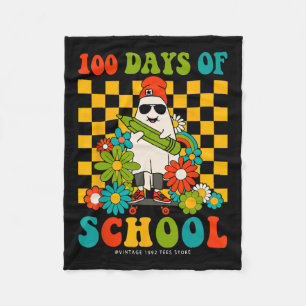 Groovy 100 Days of School Teachers Kids Ghost Hipp Fleecedecke
