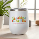Groovy 1970er Jahre Lehre ist My Vibe, Teacher<br><div class="desc">Geschenke dem Lehrer in deinem Leben diese 'Lehre ist mein Leben'-Schuster.</div>