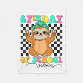 Groovy 67 Days Of School Funny 67 Students Peace S Fleecedecke (Vorderseite)