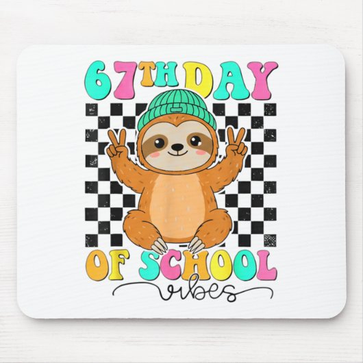 Groovy 67 Days Of School Funny 67 Students Peace S Mousepad (Vorne)