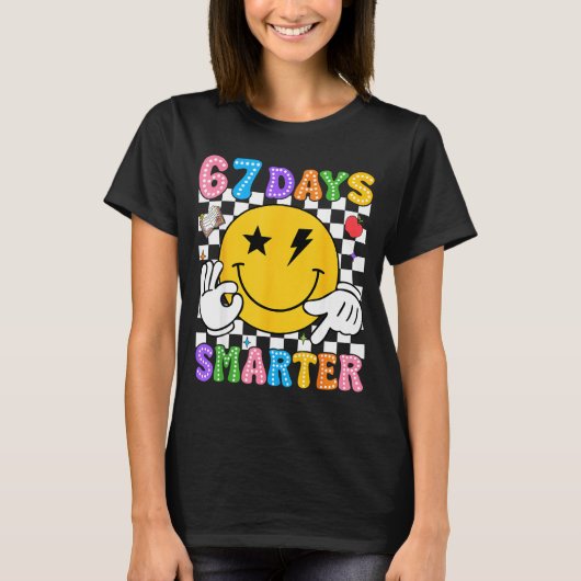 Groovy 67th Day Of School Shirt 67 Days Smarter Te (Vorderseite)