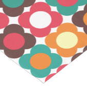 Groovy 70s Retro Flower Pattern | Bold Boho Floral Kurzer Tischläufer (Ecke)