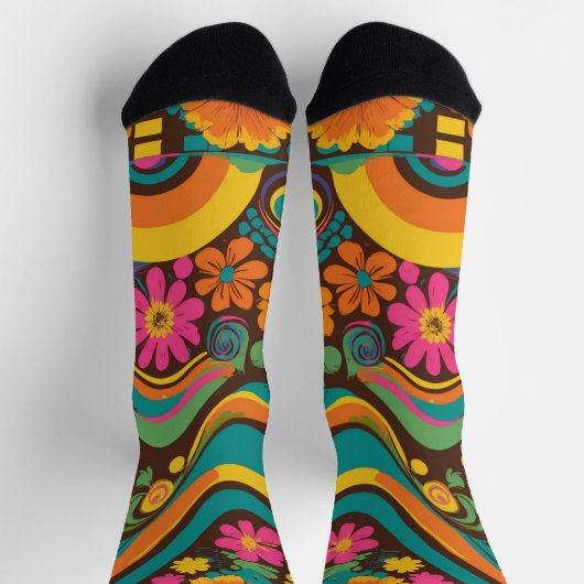 Groovy 70s Vibes Retro Pattern Socken (Oben)
