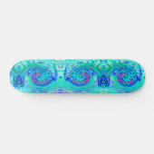 Groovy Abstrakt Ocean Blue und Green Liquid Swirl Skateboard (Horizontal)