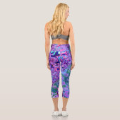 Groovy Abstrakt Retro Grün und Lila Swirl Capri Leggings (Rückseite)