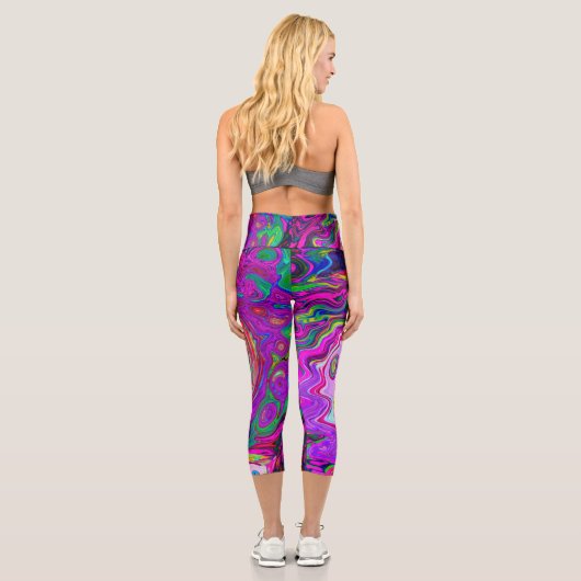 Groovy Abstrakt Retro Magenta Rainbow Swirl Capri Leggings (Rückseite)