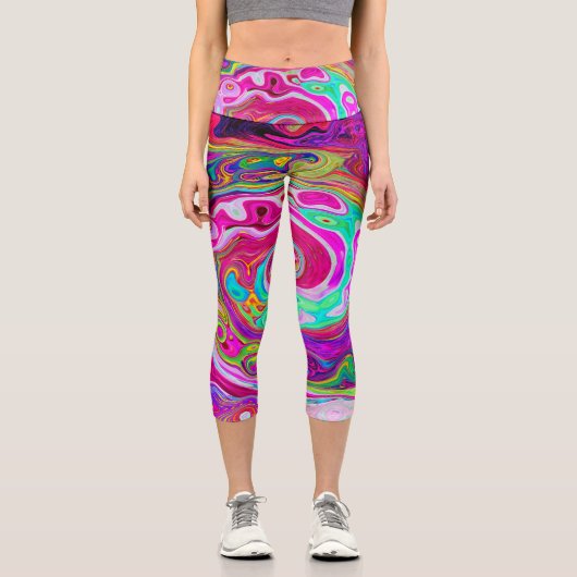 Groovy Abstrakt Retro Magenta Rainbow Swirl Capri Leggings (Vorderseite)