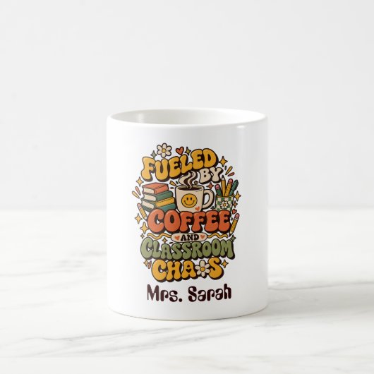 Groovy - Angetrieben von Kaffee und Klassenchaos - Kaffeetasse (Mittel)