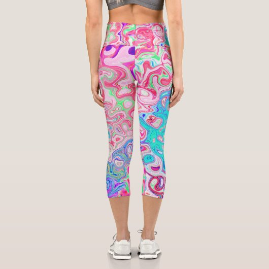 Groovy Aqua Blau und Rosa Abstrakt Retro Swirl Capri Leggings (Rückseite)