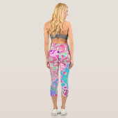 Groovy Aqua Blau und Rosa Abstrakt Retro Swirl Capri Leggings (Rückseite)