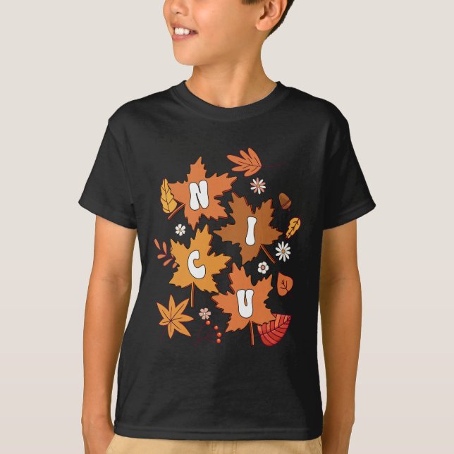 Groovy Autumn NICU Nurse Maple Leaf Fall Vibes Dai T-Shirt (Vorderseite)