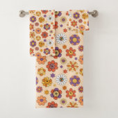 Groovy Bath Towel 70s Boho Eclectic Vibe Pop Badhandtuch Set (Insitu)