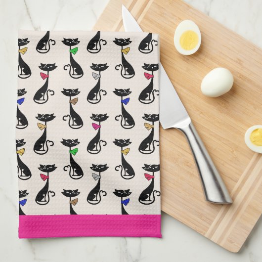 Groovy Black Cats Pink Border Geschirrtuch (Viertel Falte)