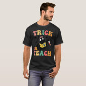 Groovy Cat 70er Kostümtrick oder Teach Retro Flora T-Shirt (Vorne ganz)
