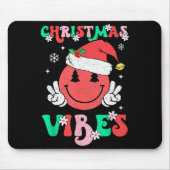 Groovy Christmas Vibes Smile Face Santa Hat Xmas T Mousepad (Vorne)